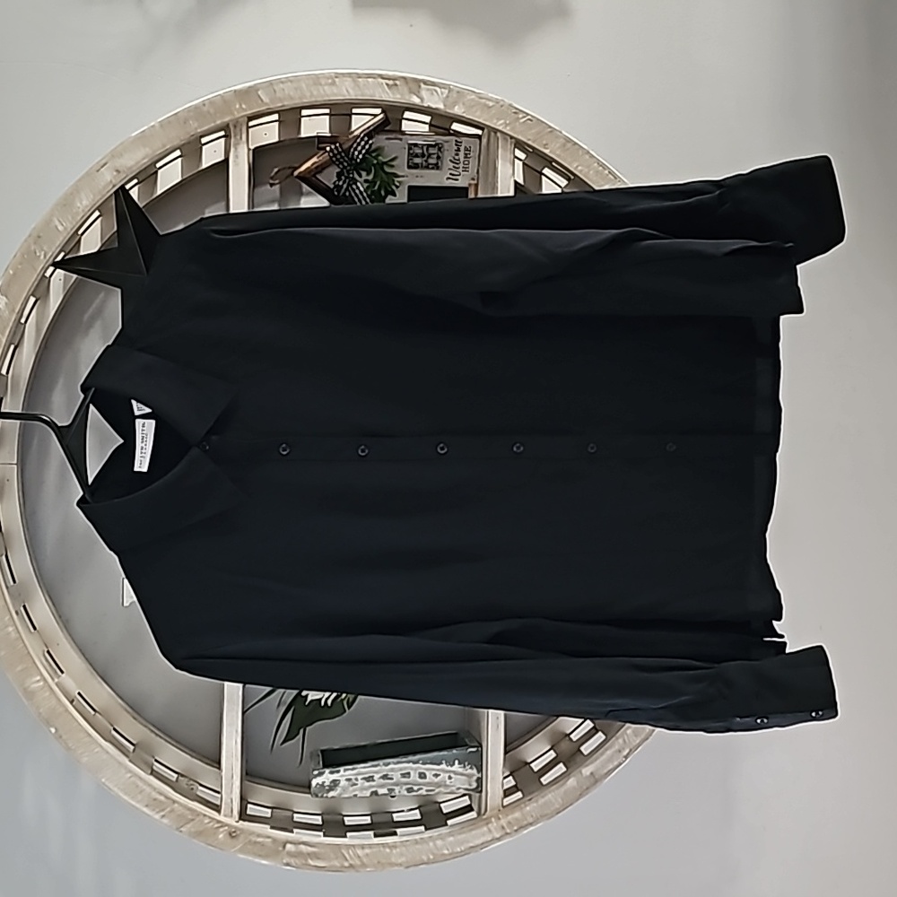 Jaclyn Smith Classic Black Button-Front Long Sleeve Women’s Blouse